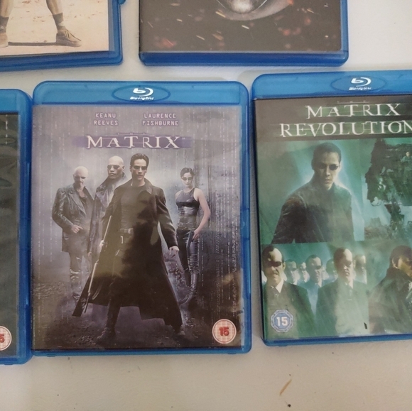 Bundled Lot Of Five Blu-ray Discs Breaking Bad Matrix Star Trek [Blu-ray] DVDs - Picture 5 of 10